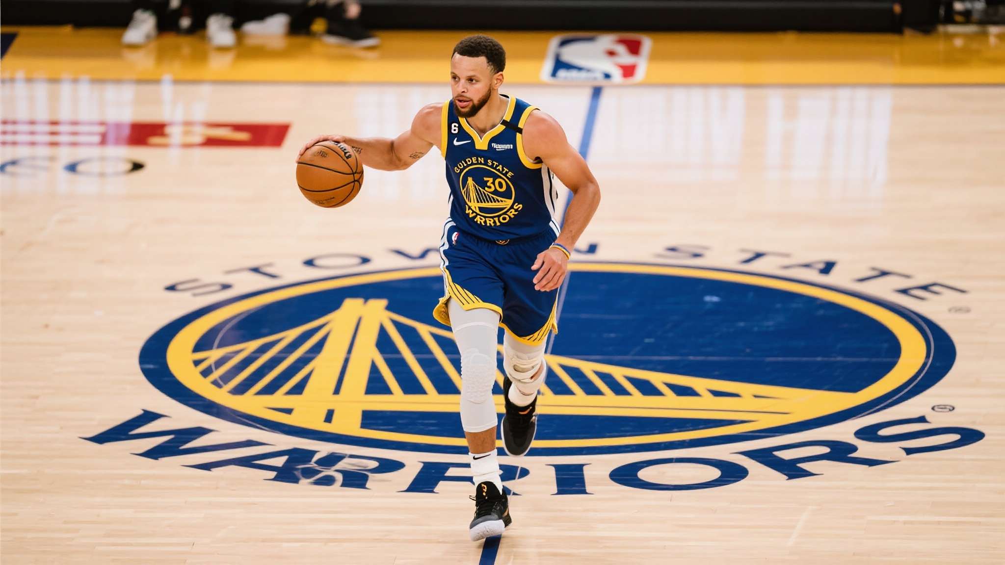 美媒评NBA现役十大控卫：哈登第8，库里第5，第1实至名归